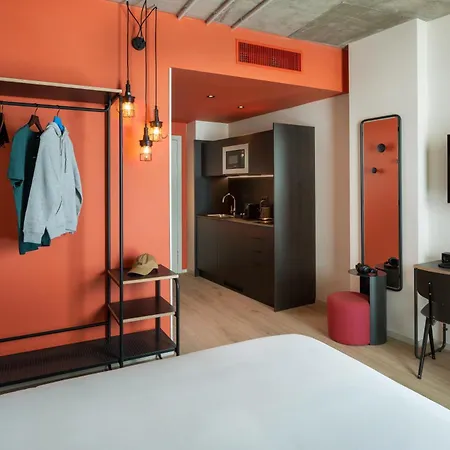 The Social Hub Rome Hotel Exterior photo